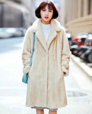 3/4 Length Pearl Beige Mink Fur Coat