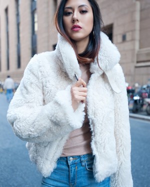 Merino Shearling Sheepskin Reversible Cropped Jacket - Cream