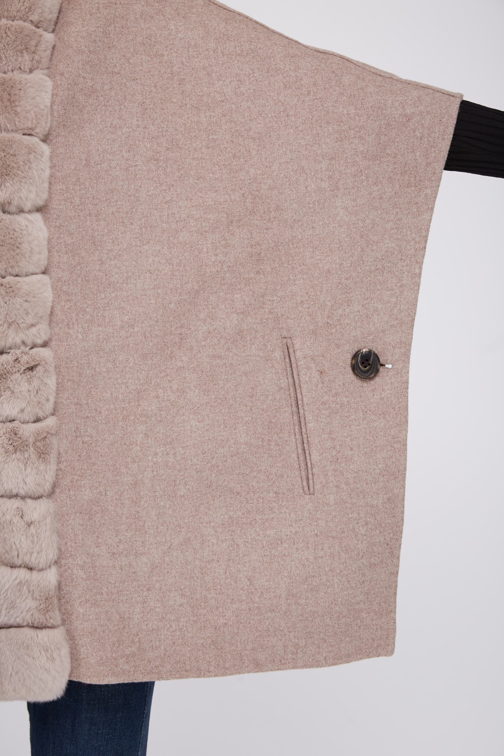 Cashmere Cape with Rex Rabbit Fur Trim 236 Details 3