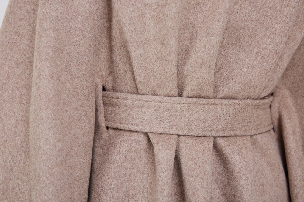 Cashmere Cape with Fox Fur Trim 241 Details 5