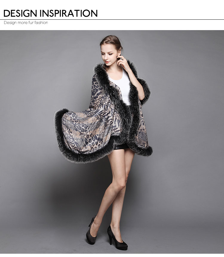 Wowen's Printed Cape with Fully Real Fox Fur triming 1