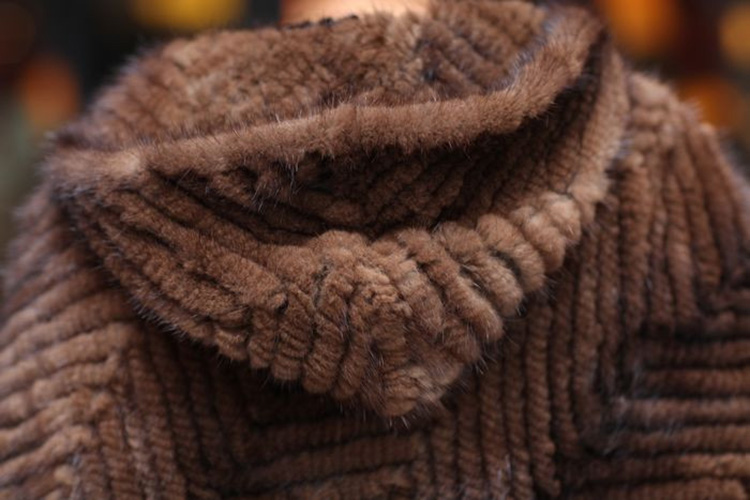Hooded Mink Fur Knitted Cape Details 2