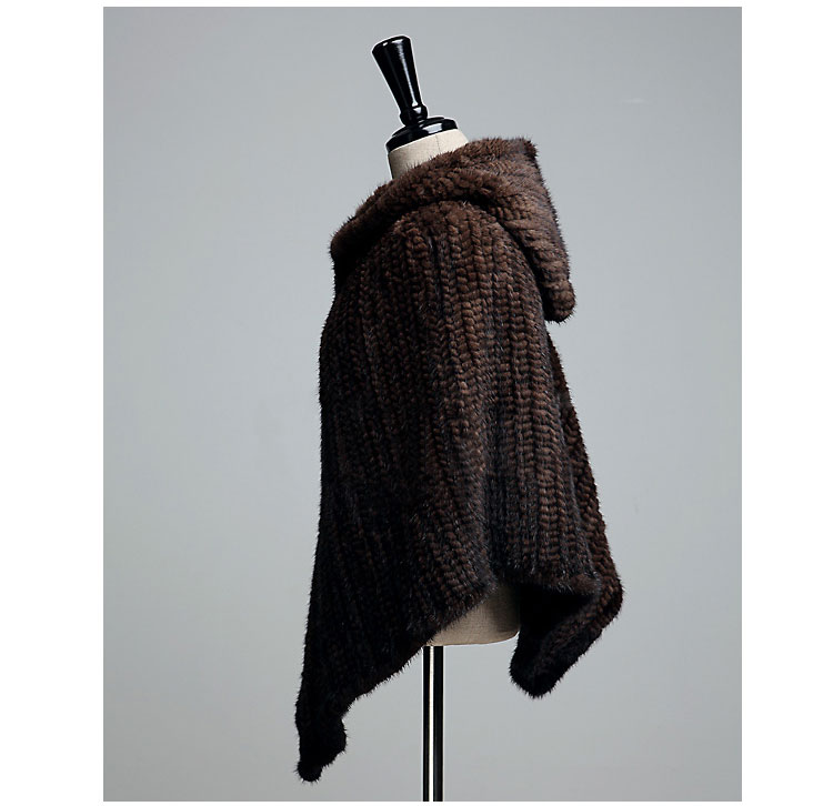 Hooded-Knitted-Mink-Fur-Poncho-840-Details_07