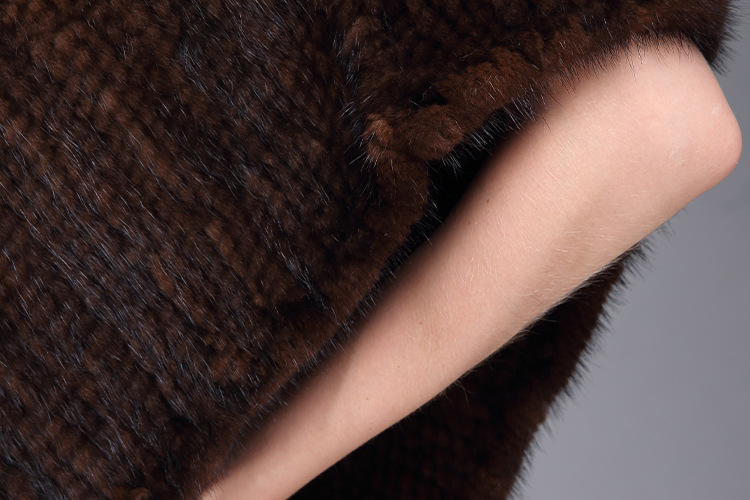 Knitted Mink Fur Poncho 974 Details 18