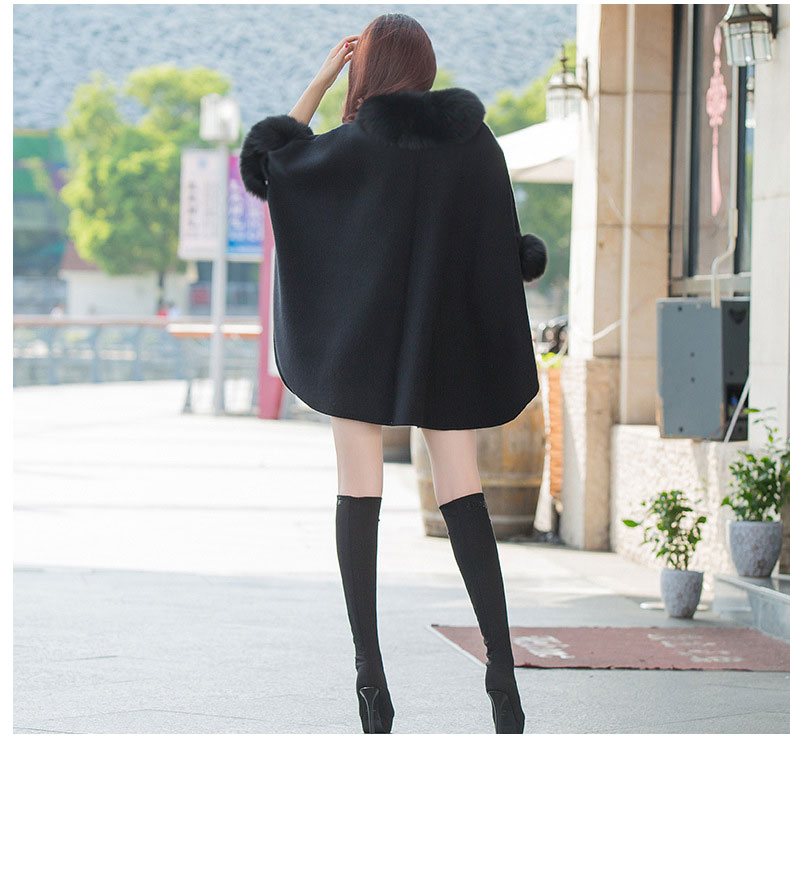 Cashmere-Cape-with-Fox-Fur-Trim-827-Details_09