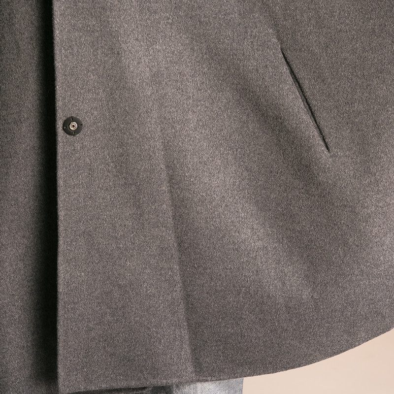Cashmere Cape with Fox Fur Trim 827d-6