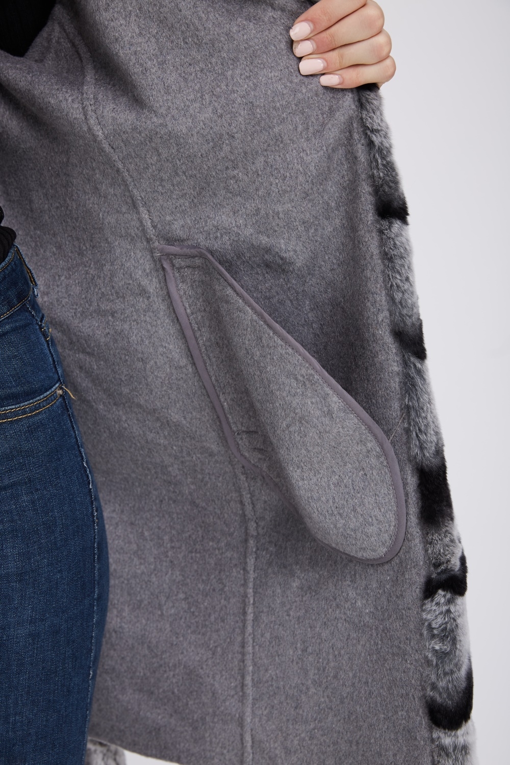 Cashmere Coat with Rex Rabbit Fur Trim 238 Details 6