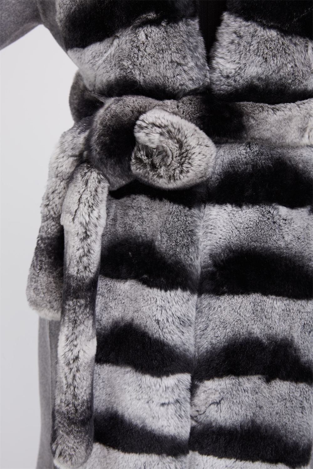 Cashmere Coat with Rex Rabbit Fur Trim 238 Details 3