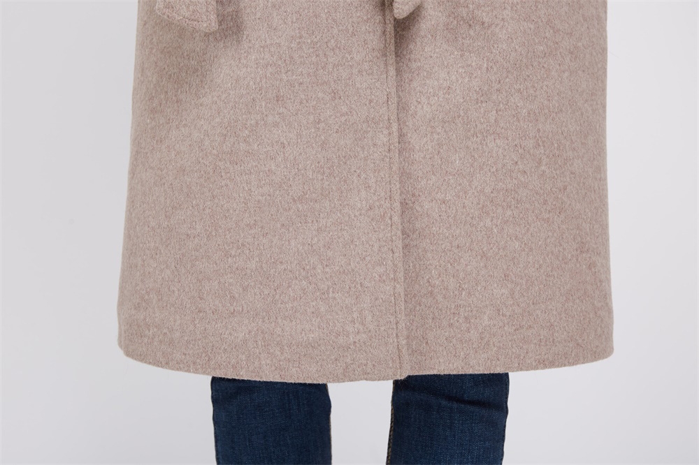 Cashmere Coat with Fox Fur Trimmed Collar 239 Details 6