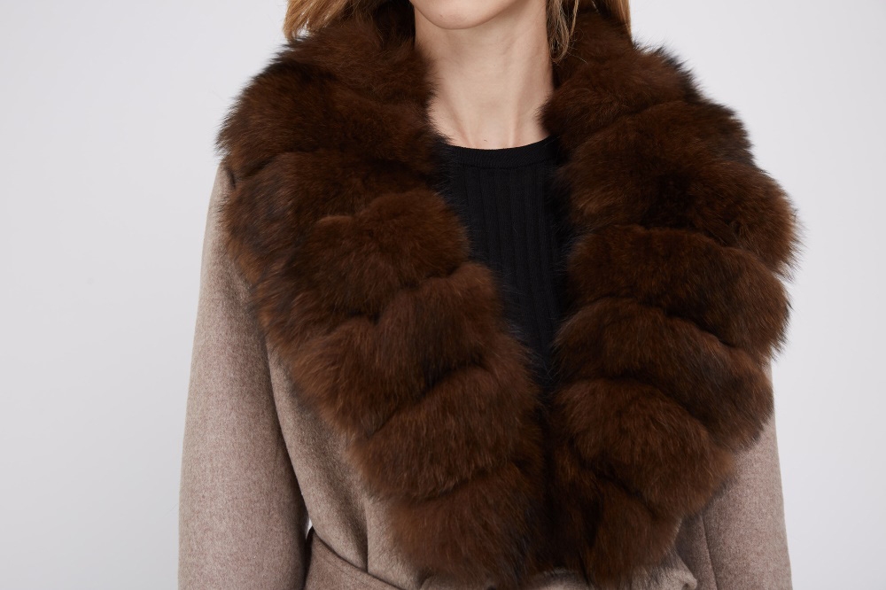 Cashmere Coat with Fox Fur Trim 240 Details 1