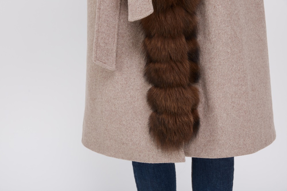 Cashmere Coat with Fox Fur Trim 240 Details 5