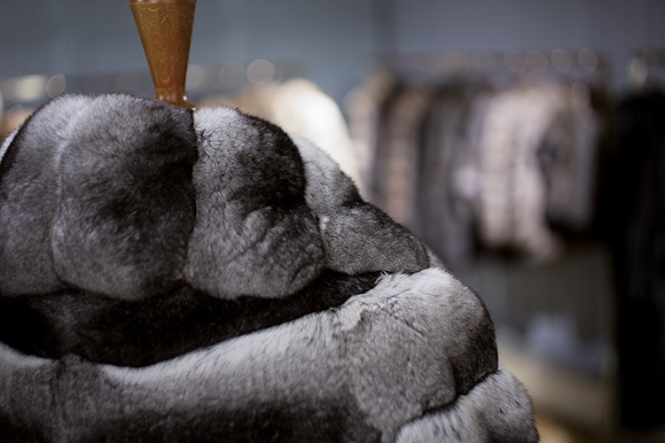 Chinchilla Fur Coat 164 Details 2