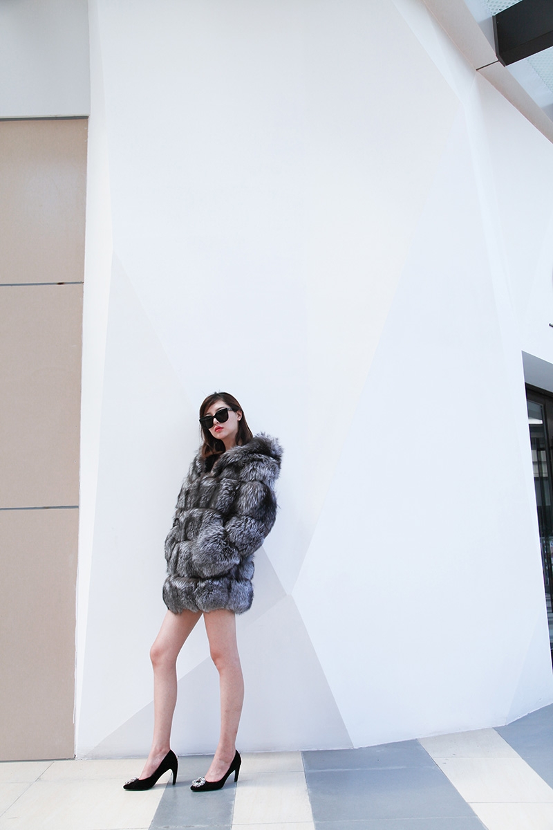 Silver Fox Fur Coat 254 Details 4
