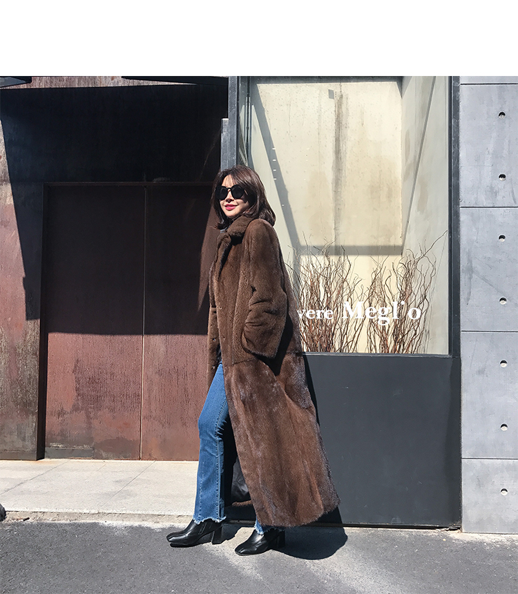 Full Length Royal Mink Fur Coat 010 Details 19