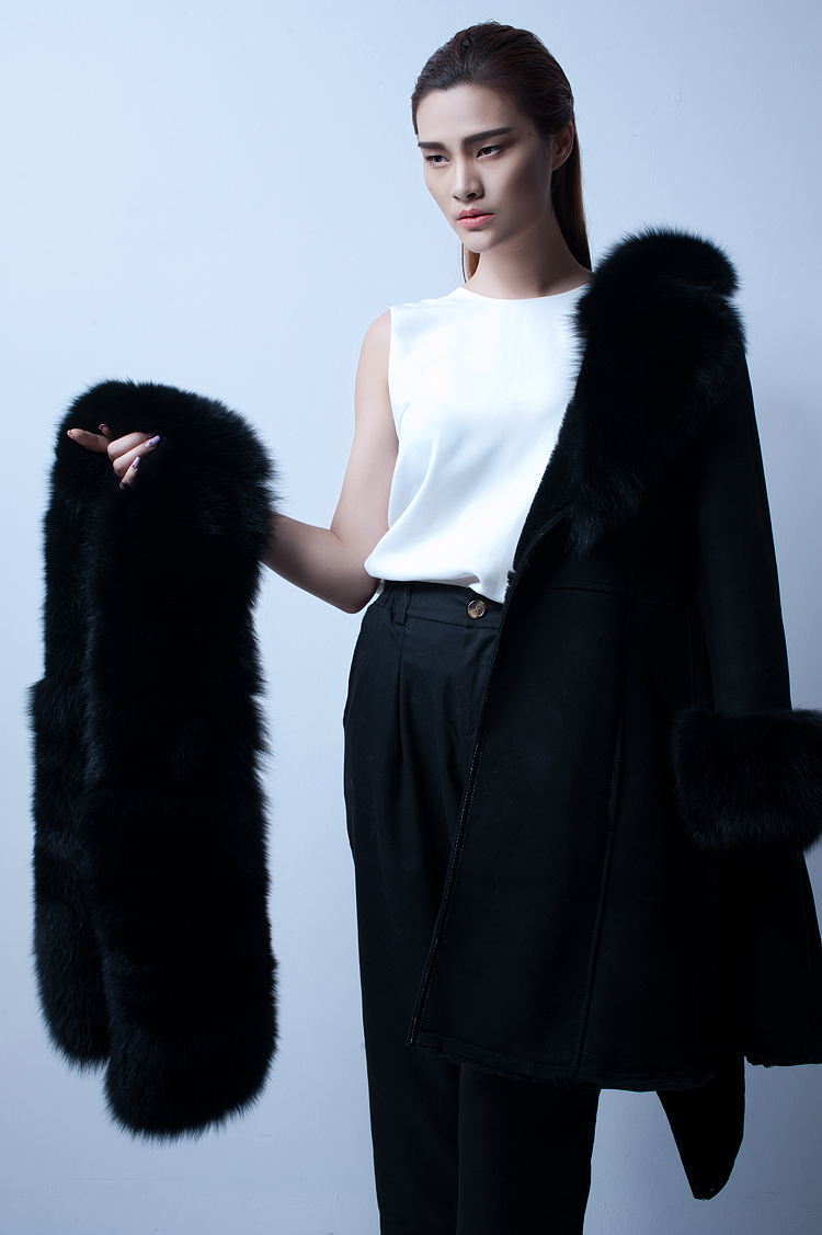 Belted Shearling Sheepskin Coat with Fox Fur Trim 101 Details 8