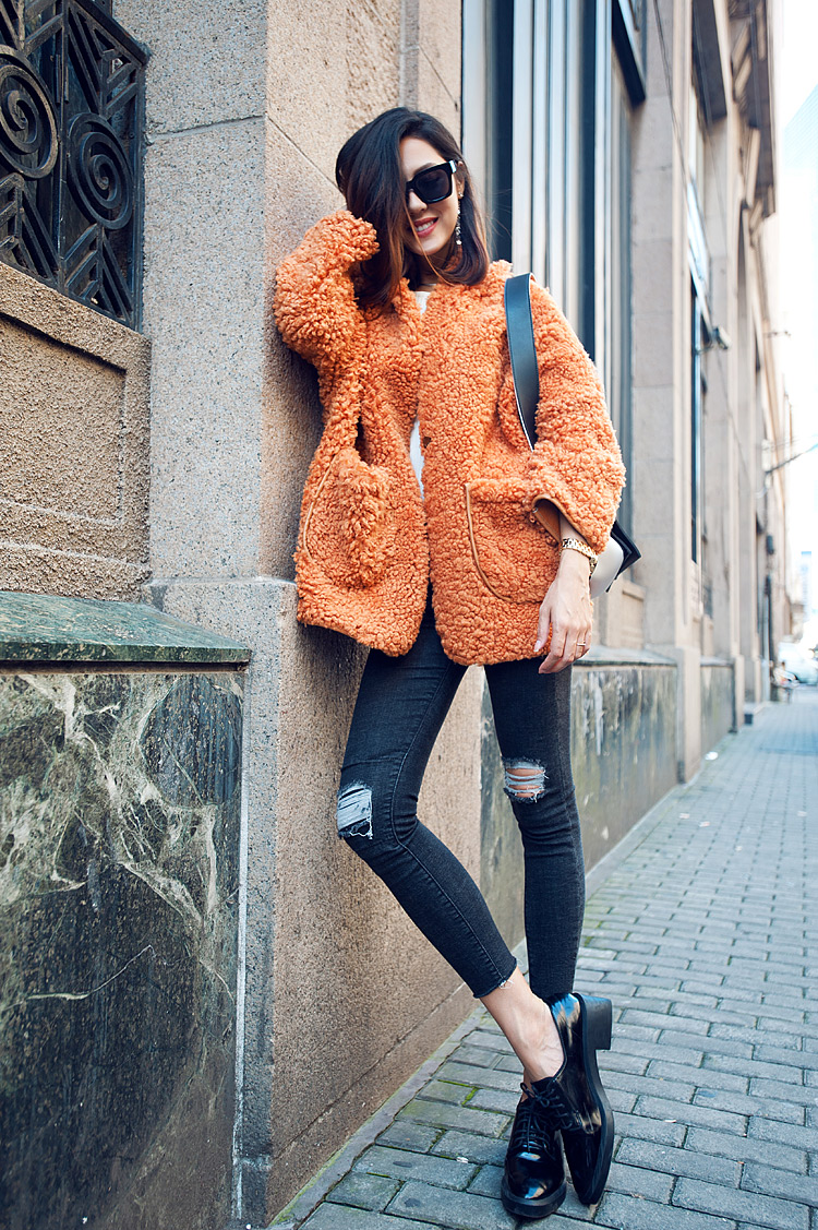 Hooded Merino Shearling Sheep Fur Coat 107 Details 4