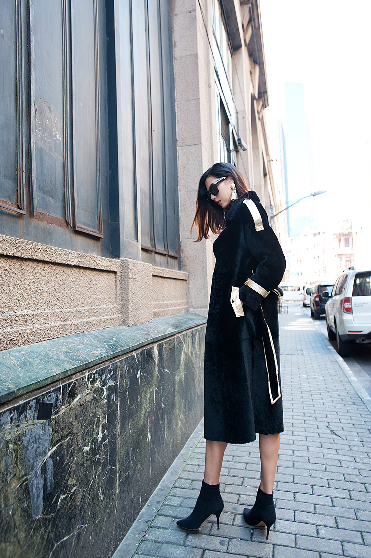 Merino Shearling Sheepskin Long Trench Coat 111 Details 14