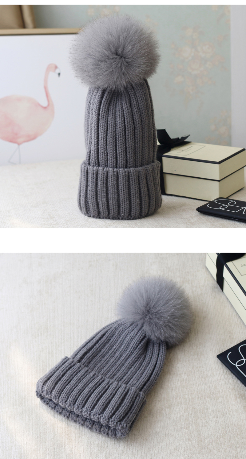 Wool Knitting Beanie Hat with Fox Fur Pompom 867 Details 2