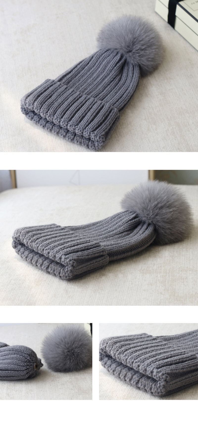 Wool Knitting Beanie Hat with Fox Fur Pompom 867 Details 3