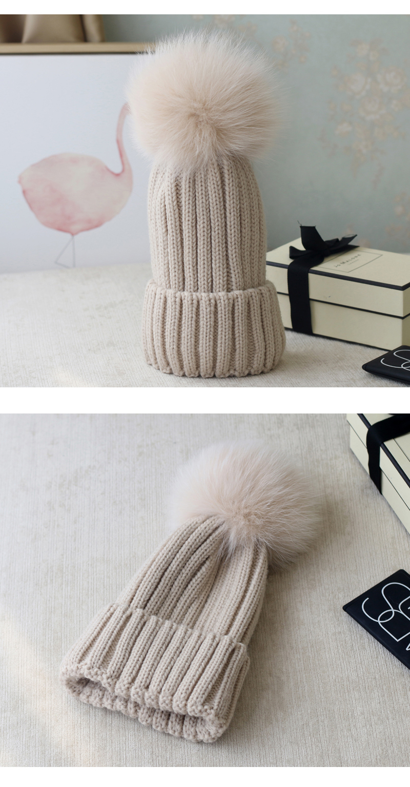 Wool Knitting Beanie Hat with Fox Fur Pompom 867 Details 6
