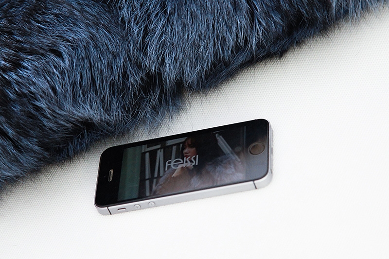Cropped Silver Fox Fur Jacket in Blue 0005-4