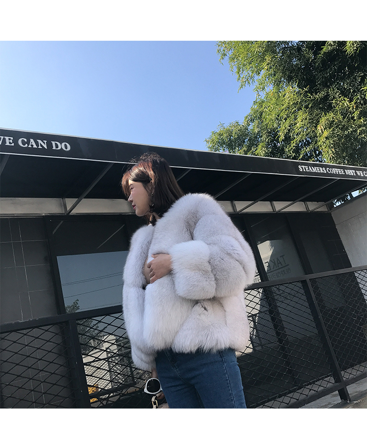 Blue Fox Fur Jacket 005 Details 9