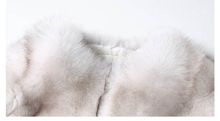 Blue Fox Fur Coat 006 Details 2