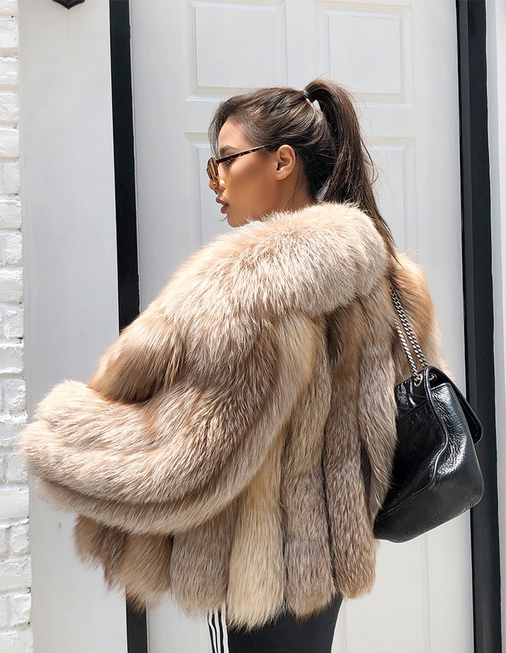 Cropped Chocolate Fox Fur Jacket 271 Details 3