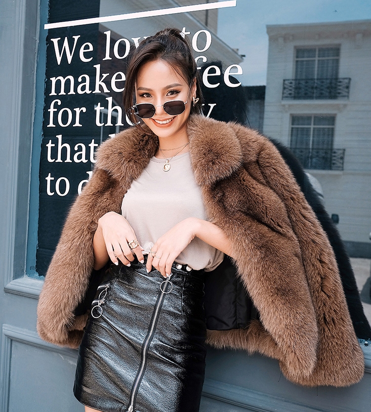 Cropped Fox Fur Jacket 272 Details 2