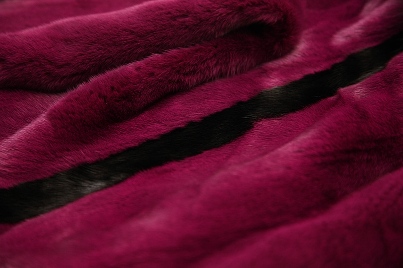 Mink Fur Coat With Silver Fox Fur Trim 747b-13
