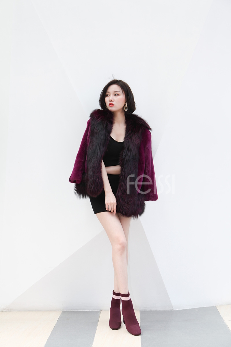 Mink Fur Coat With Silver Fox Fur Trim 747b-9