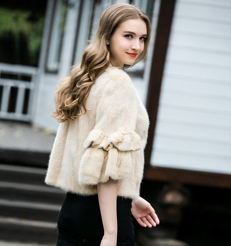 Cropped Mink Fur Jacket 754 Beige Details 3