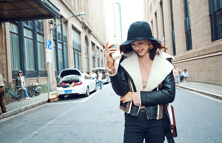 Two-tone Shearling Sheepskin Biker Jacket 082 Details 2