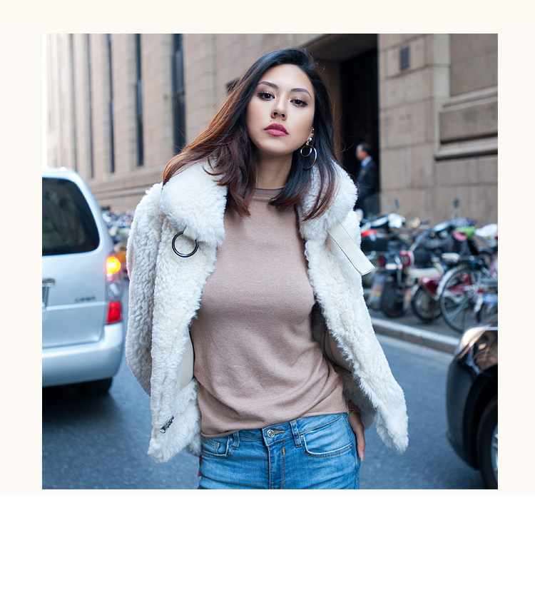 Merino Shearling Sheepskin Reversible Cropped Jacket 087m Details 3
