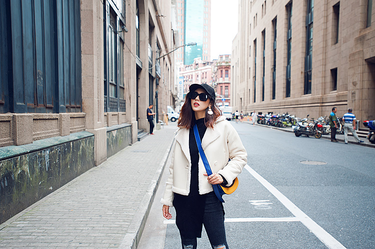 Merino Shearling Sheepskin Cropped Jacket 089 Details 6