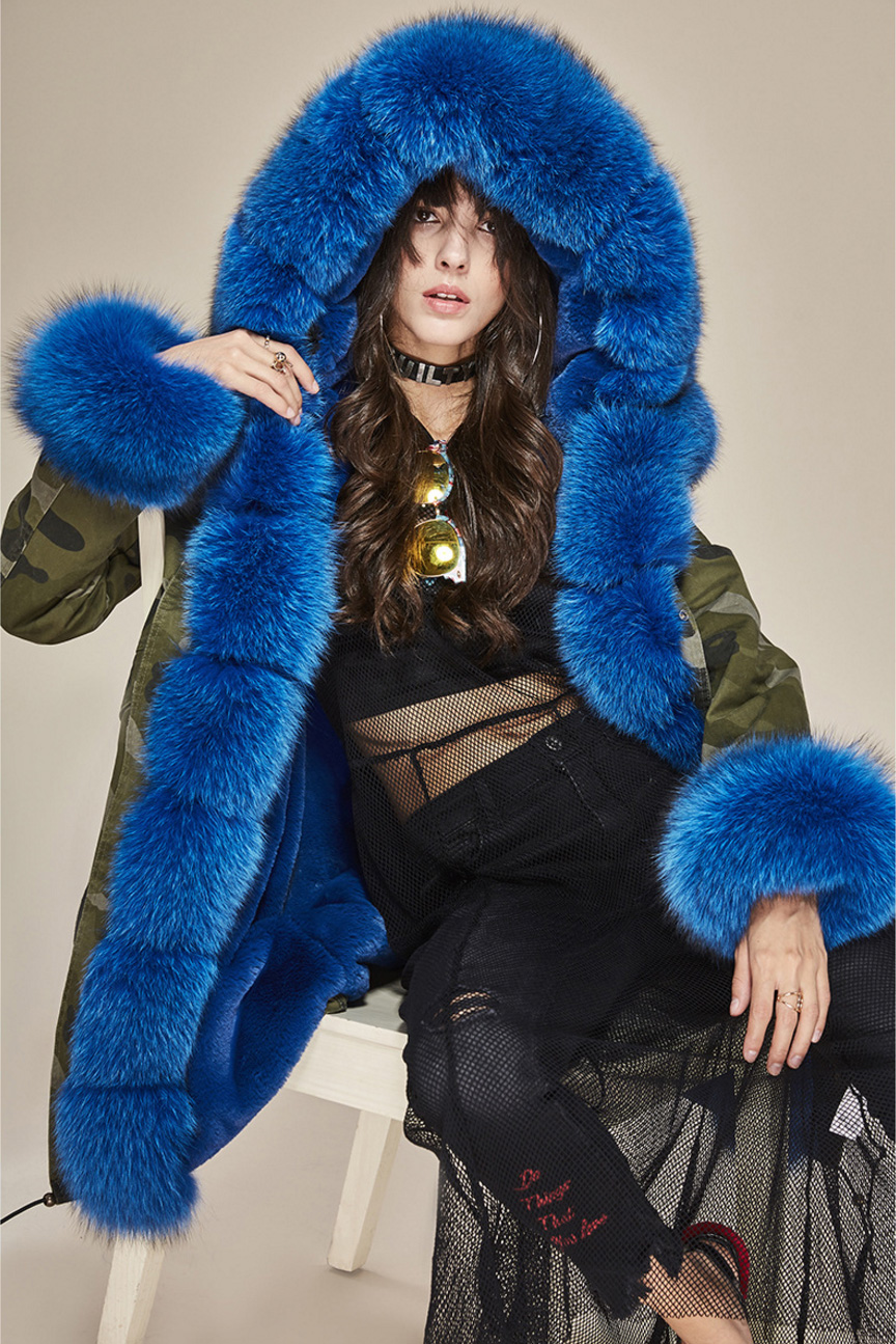 Fox Fur Trimmed Hooded Parka with Detachable Liner 133-19