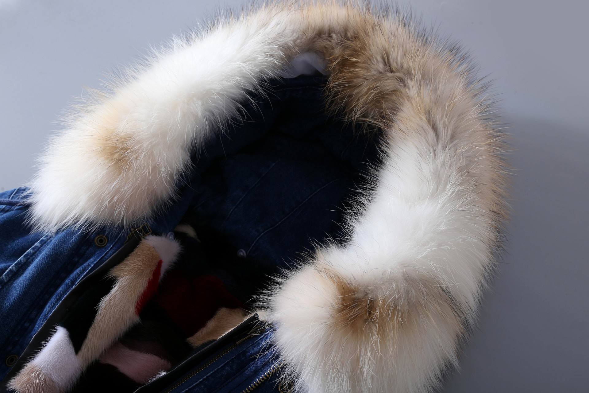 Raccoon Fur Trimmed Hooded Denim Parka with Detachable Mink Fur Liner 0066-7