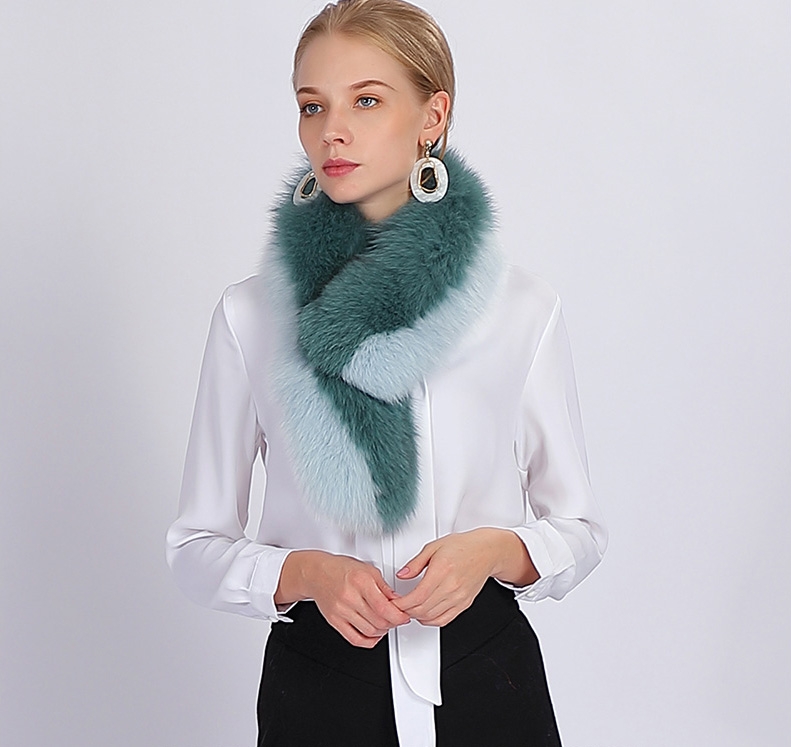 Two-tone Fox Fur Scarf 370-5
