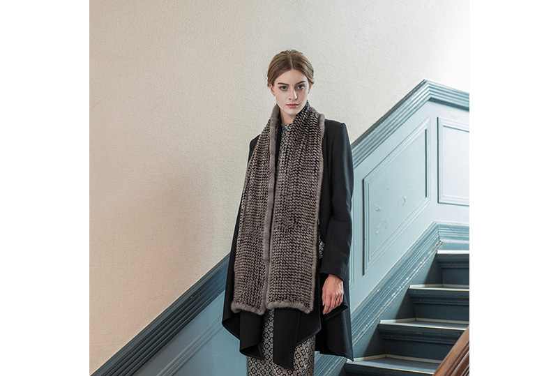 Mink Fur Knitted Scarf Shawl 683 details-2