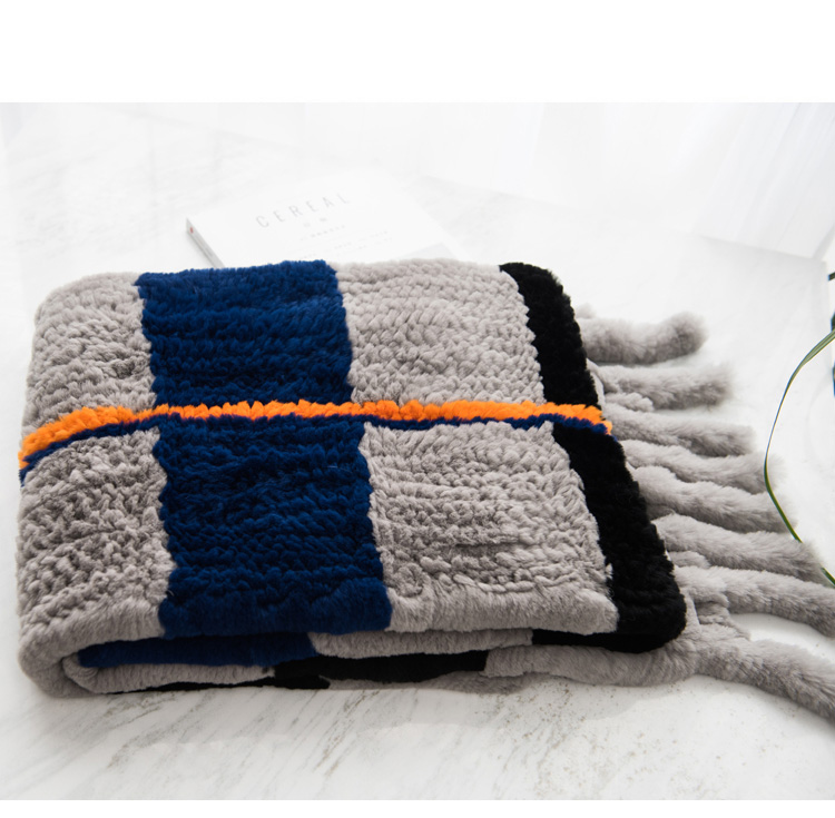 Knitted Rex Rabbit Fur Shawl 864 Details 1