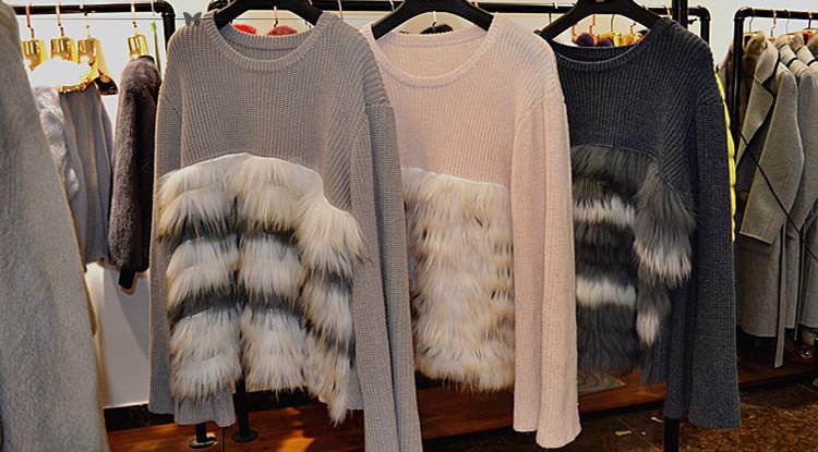 Raccoon Fur Trimmed Sweater Coat 339-1