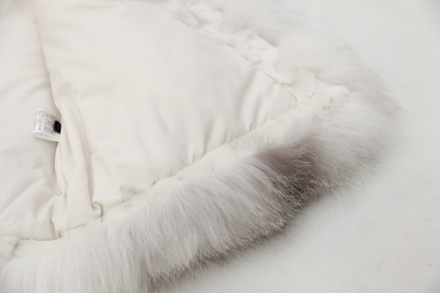 Shadow Blue Frost Fox Fur Hooded Vest 0003-18
