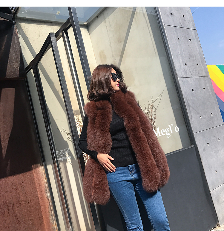 Fox Fur Vest 008 Details 2