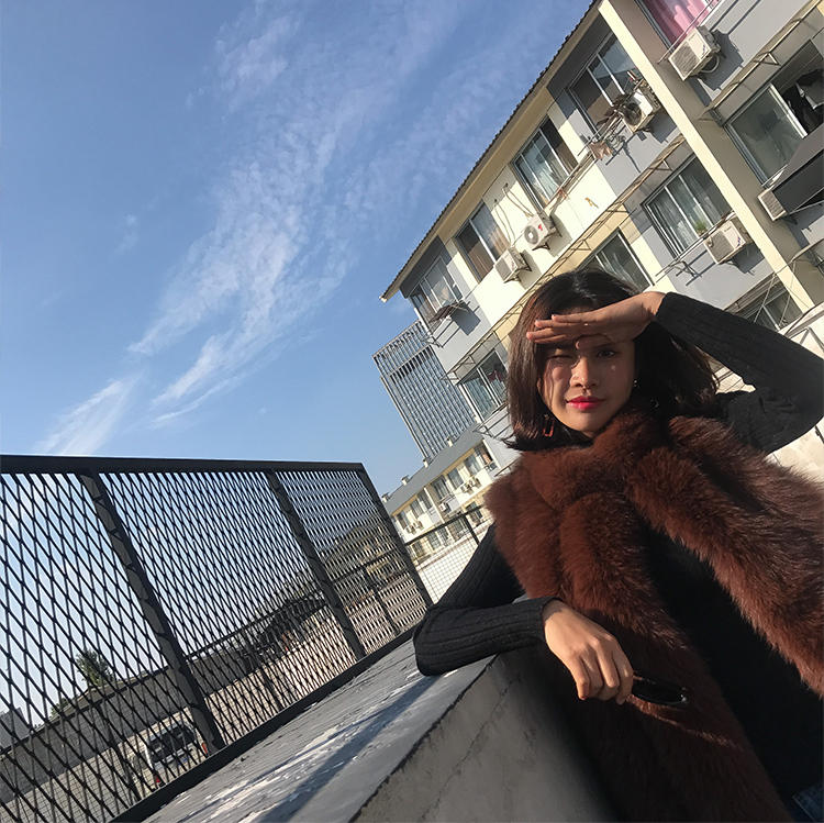 Fox Fur Vest 008 Details 1