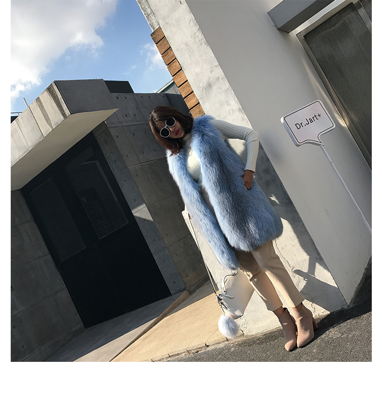 Shadow Blue Frost Fox Fur Vest 009 Details 13