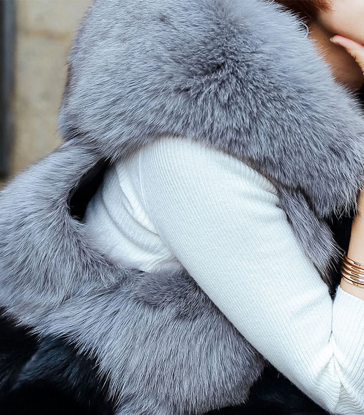 Two-tone Hooded Fox Fur Vest 692 Details 3
