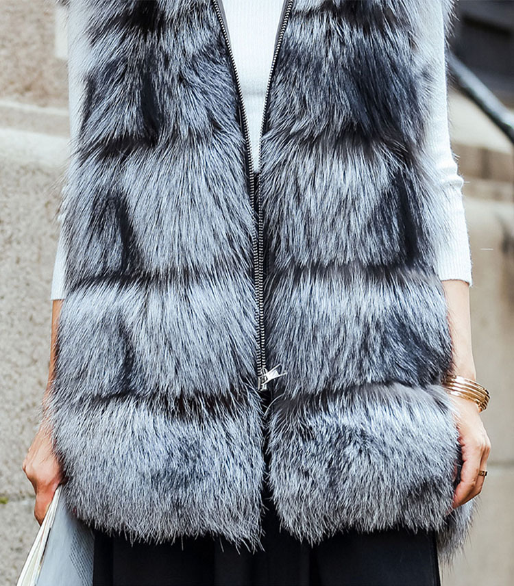 Hooded Silver Fox Fur Vest 693 Silver Details 2