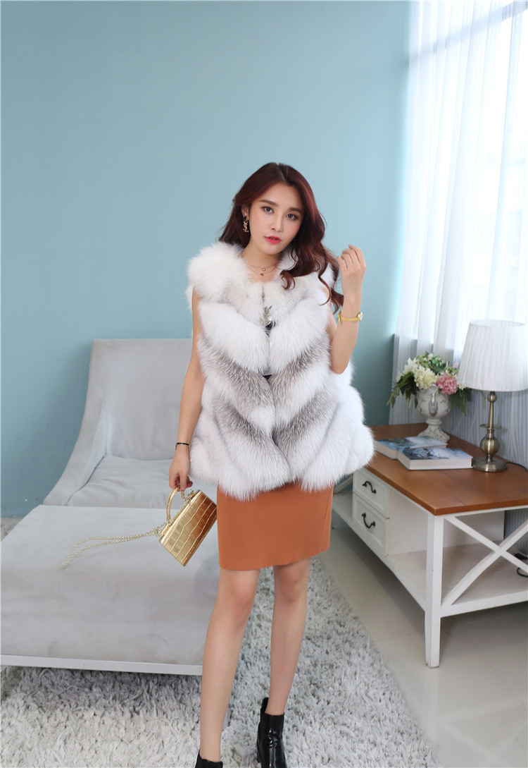 Cross Fox Fur Vest 813 Details 2