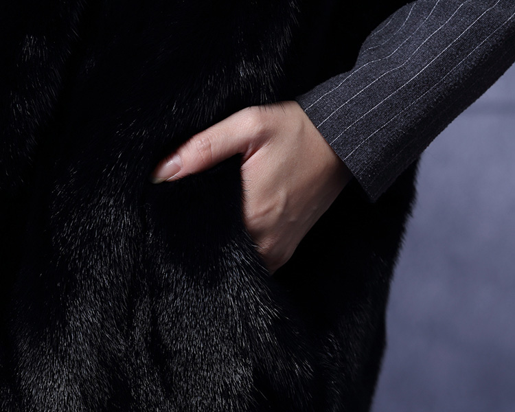 Black Mink Fur Vest 739 Details 5