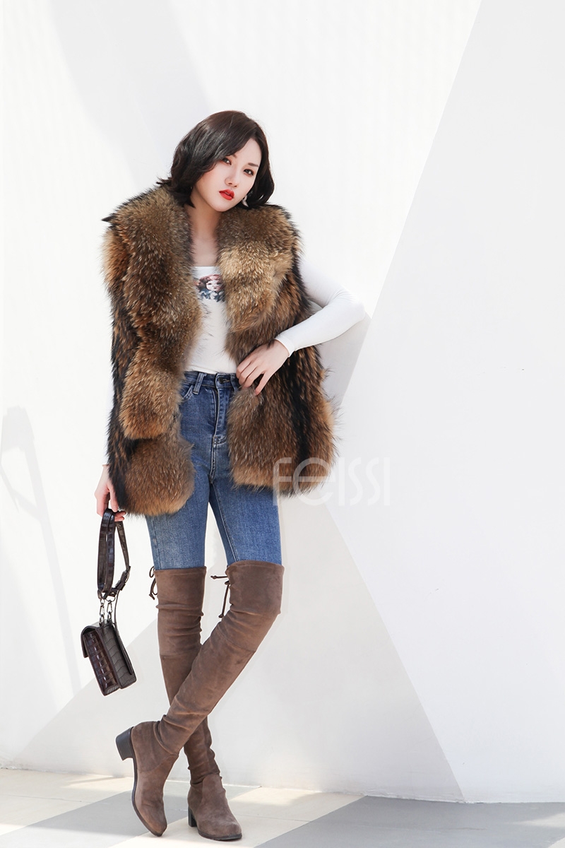 Raccoon Fur Vest 398-9